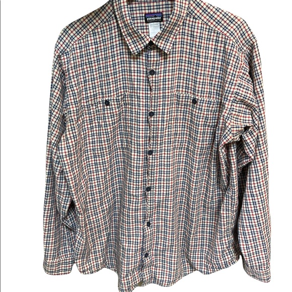 Patagonia Other - Men’s Patagonia Organic Cotton Button Up Shirt-size large ***repair need…
